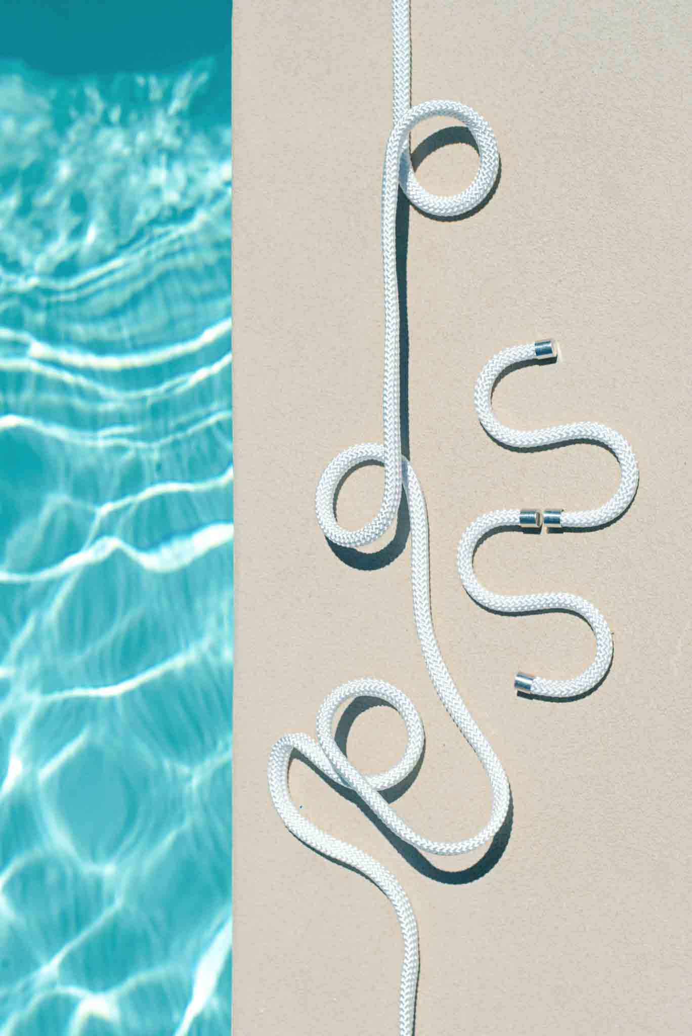 Hanging Rope designer wardrobe | LOOP ROPE – PEPPERMINT