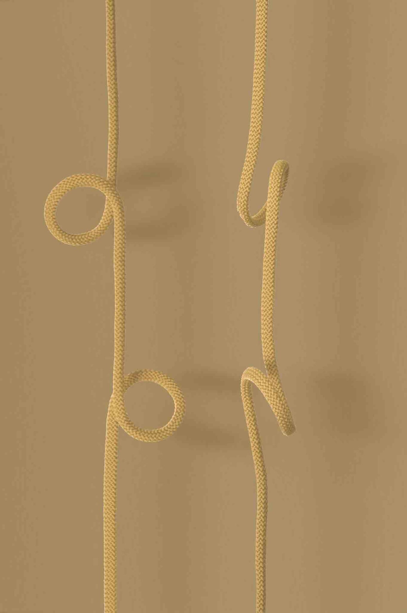 Hanging rope wardrobe | LOOP ROPE – PEPPERMINT