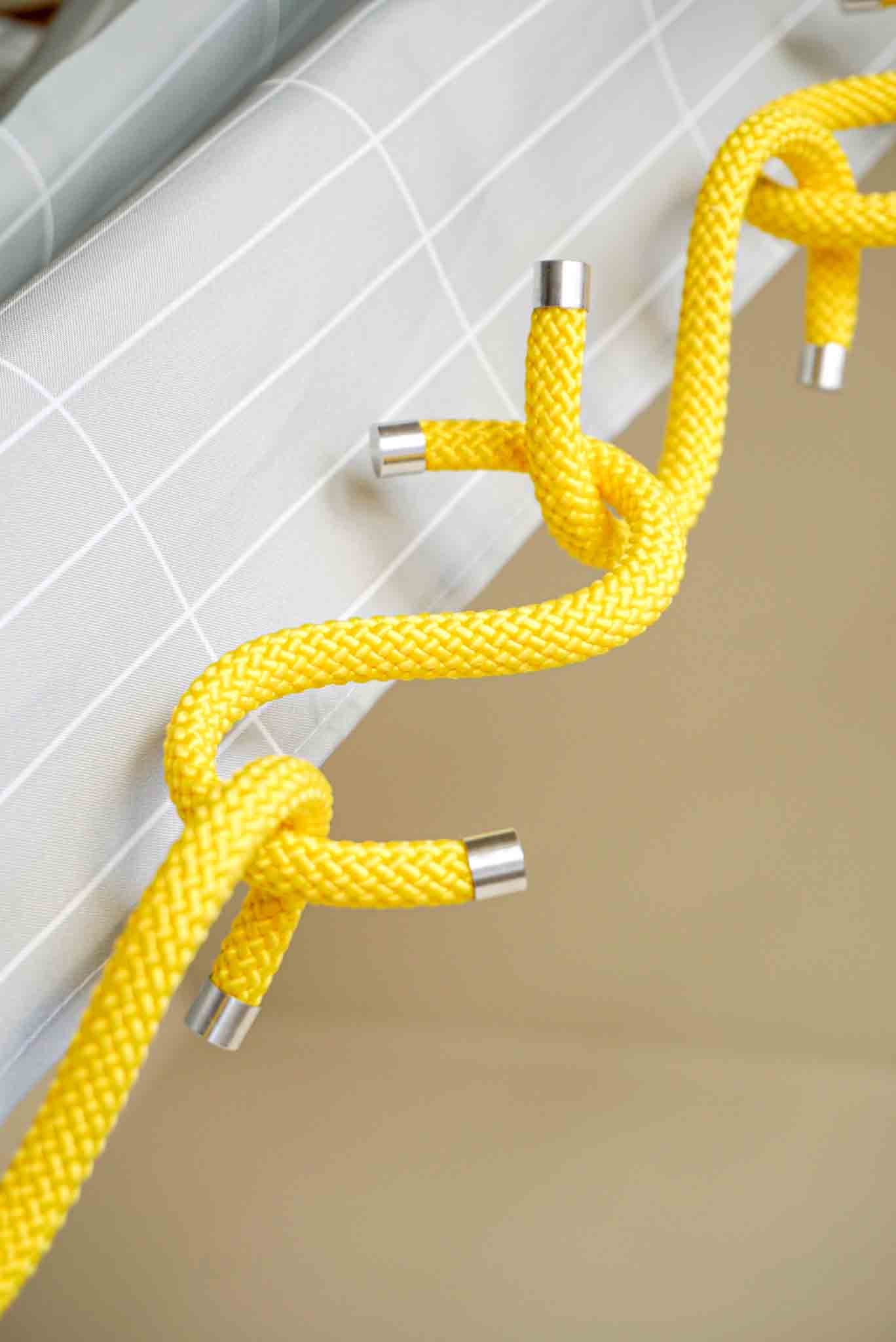 Multipurpose and Resistant Clothes Hooks