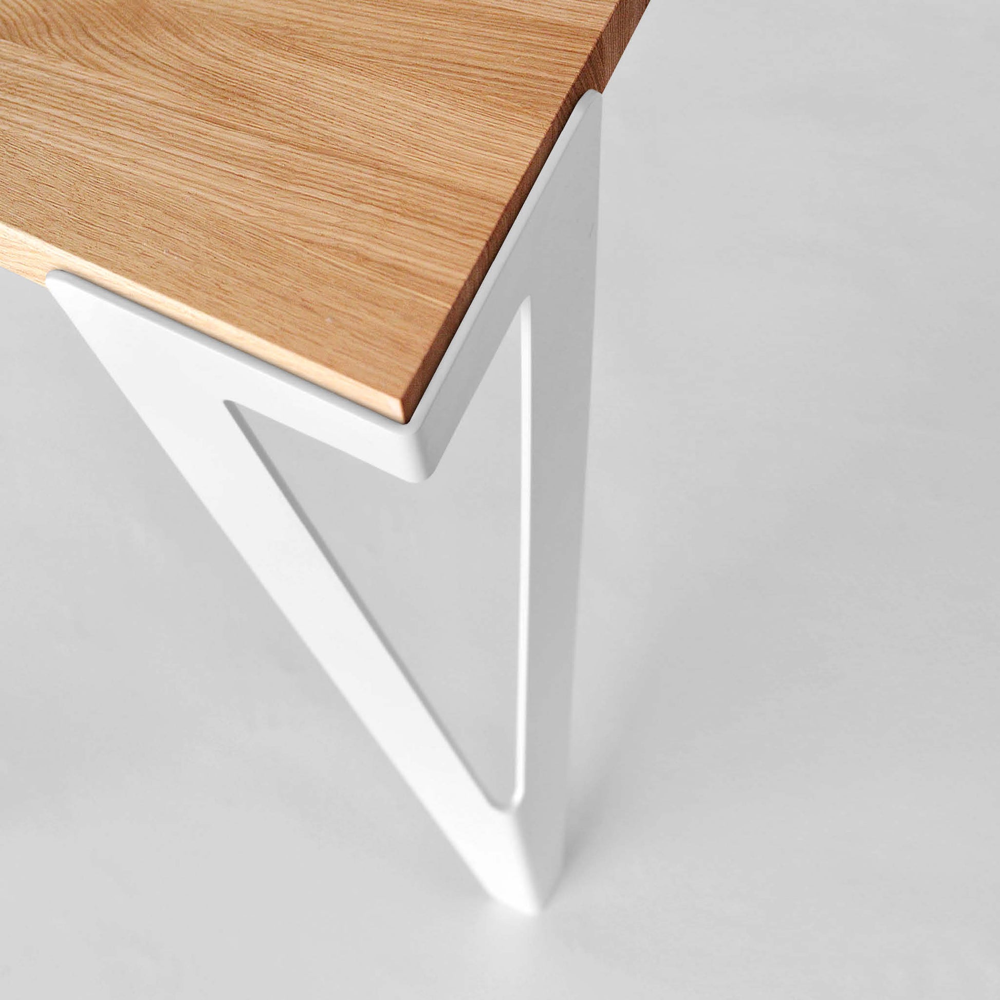 Legs made of steel for desk  | Peppermint products